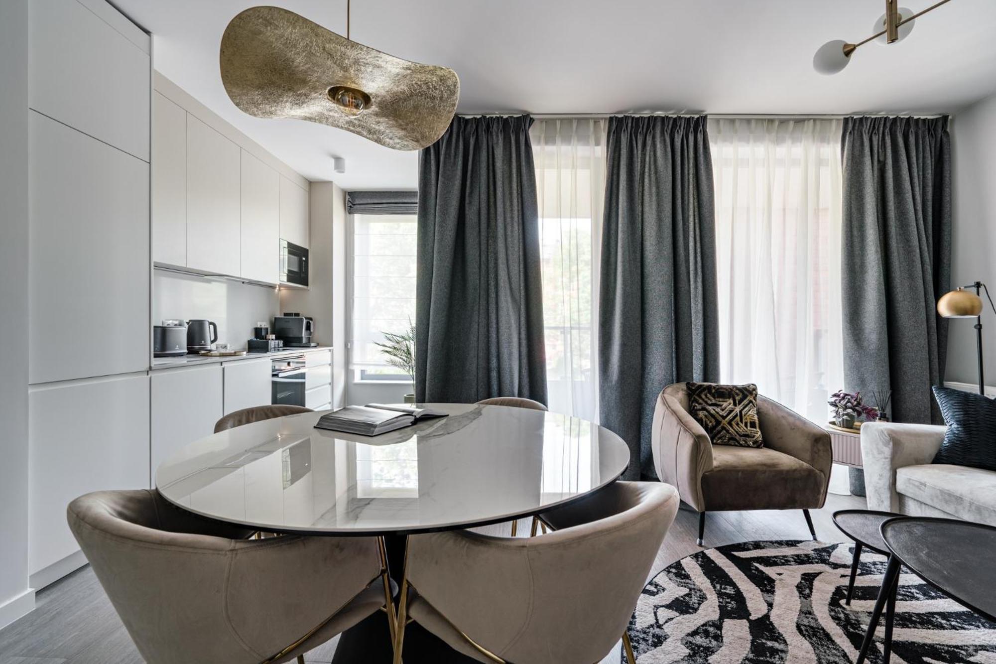 Scala 60K City Center Apartments With Parking By Lion Apartments Gdansk Exterior foto